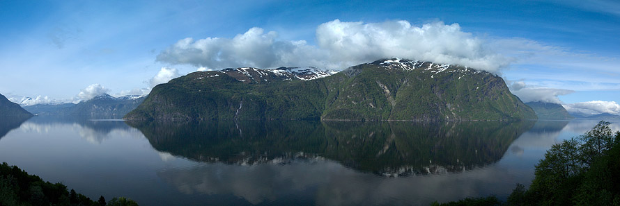 Fjord norvégien Fjord norvégien